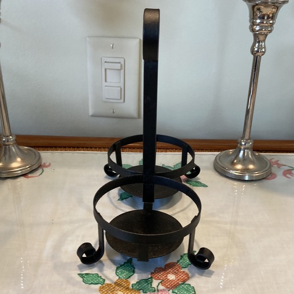 ๐HP๐Vintage Rustic Metal Flat Black Oil & Vinegar caddy with loop used 8x8 fit - Picture 4 of 6
